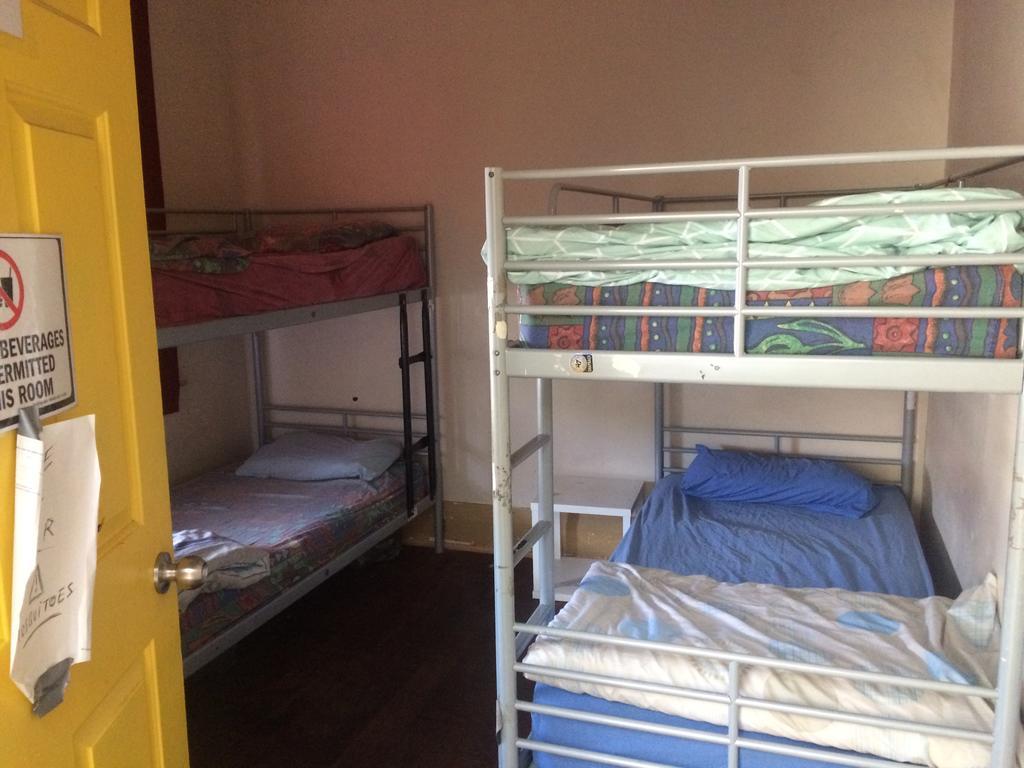Planet Inn Backpackers Perth Eksteriør billede