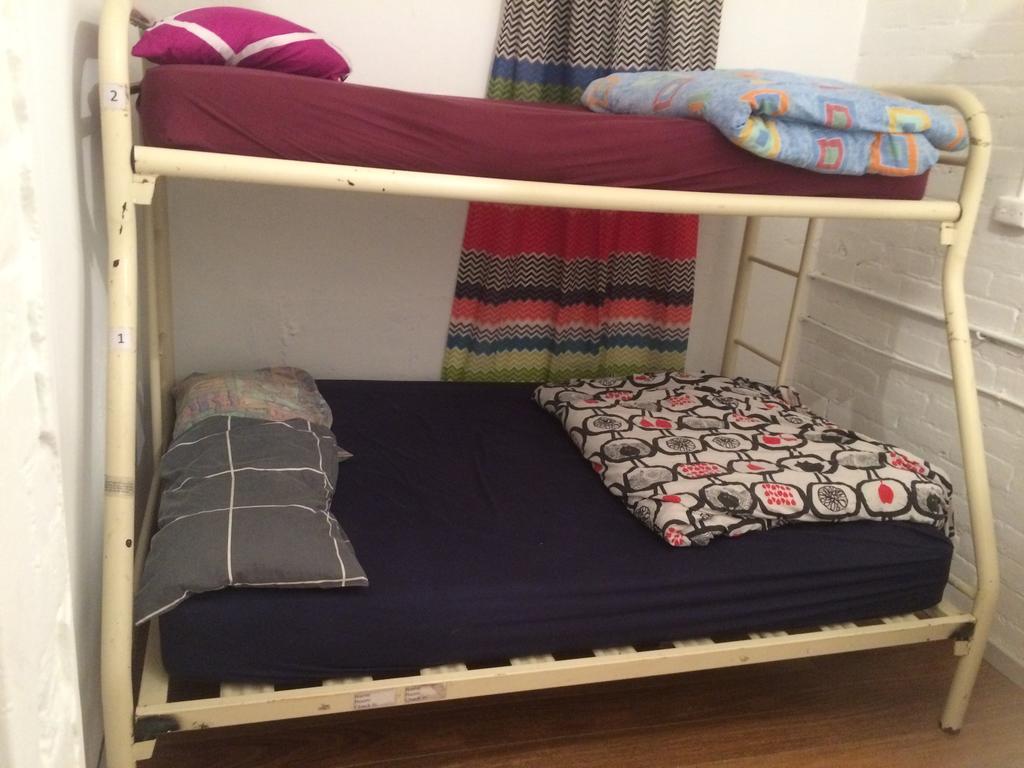 Planet Inn Backpackers Perth Eksteriør billede